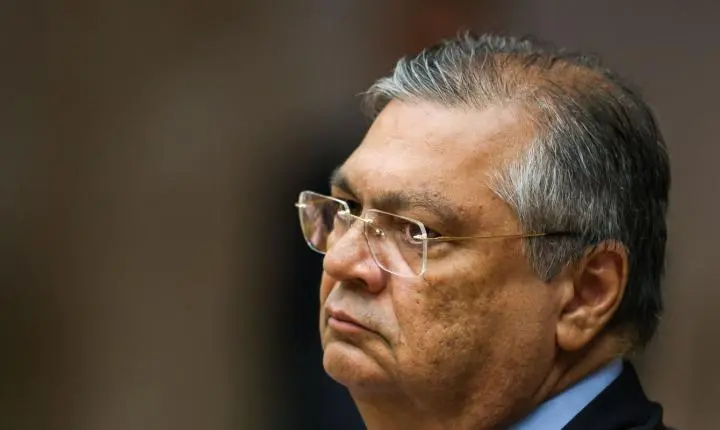 STF suspende análise de lei dos royalties do petróleo após pedido de vista de Flávio Dino