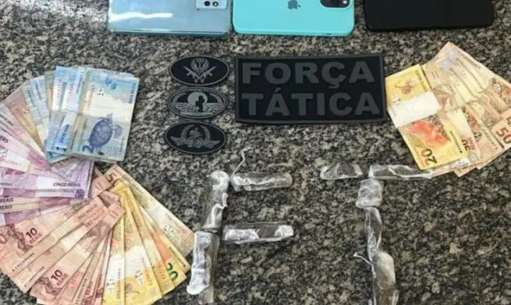 Dupla é presa por suspeita de tráfico de drogas em bar no bairro Redenção, em Mossoró