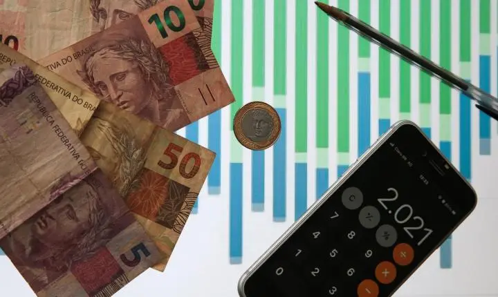 Exportações de serviços no Brasil atingem recorde de US$ 51,8 bilhões em 2025