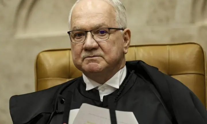Fachin desmarca encontro para debater código de ética do STF