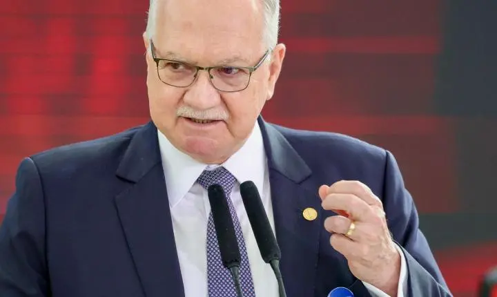 Fachin declara respeito à decisão do Senado que rejeitou Messias
