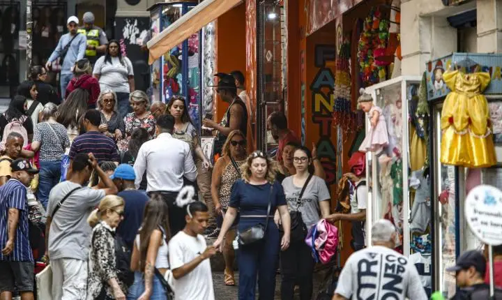 FecomercioSP projeta aumento de 3% nas vendas do Dia das Mães em São Paulo