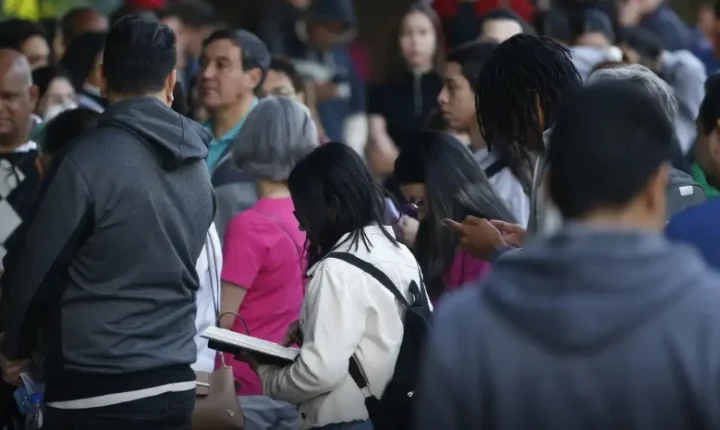 Governo do RN estuda ampliar número de nomeações de concursos da saúde e educação