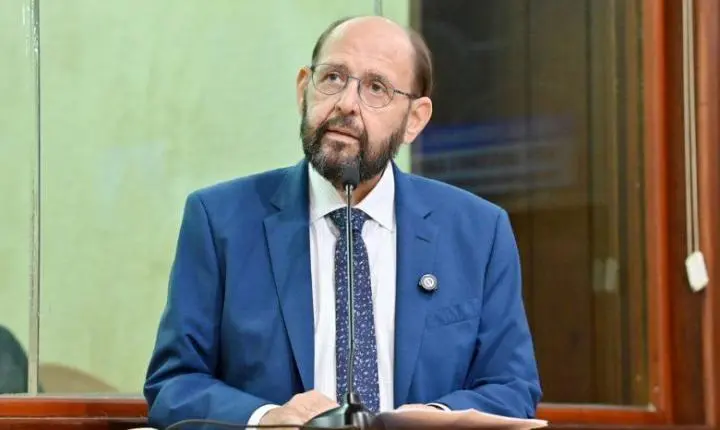 Gustavo Carvalho denuncia falhas na cobrança de energia solar no RN