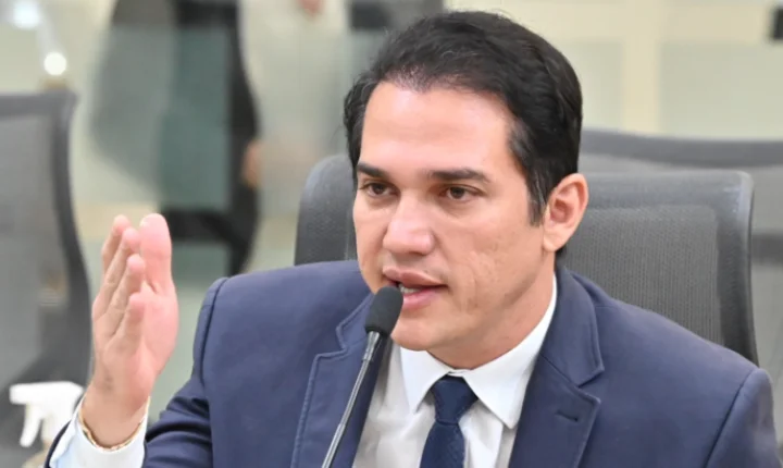 Kleber Rodrigues propõe estudo para instalação de campus da UERN em Nova Cruz