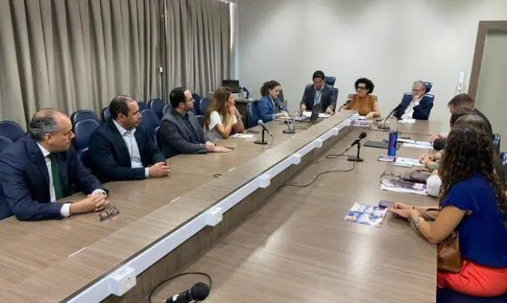 Ouvidora da ALRN participa de reunião da Rede Ouvir RN em Natal