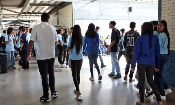 Pé-de-Meia: nascidos em março e abril recebem oitava parcela