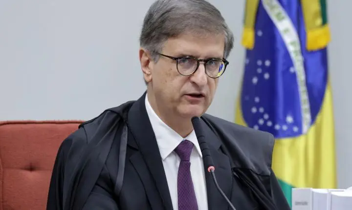 PGR remete ao Supremo parecer que valida a pejotização do trabalho