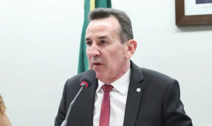 Projeto de lei institui crédito rural específico para apicultores familiares