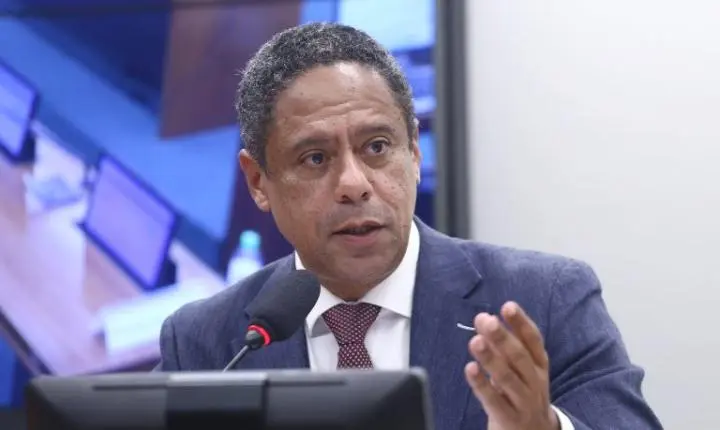 Relator detalha mudanças em proposta de Fundo Nacional da Igualdade Racial