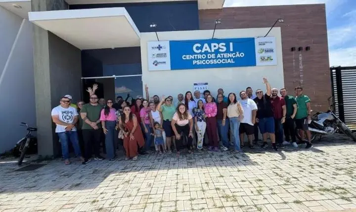 Senadora Zenaide Maia cumpre agenda e entrega pavimentação em Jardim de Piranhas