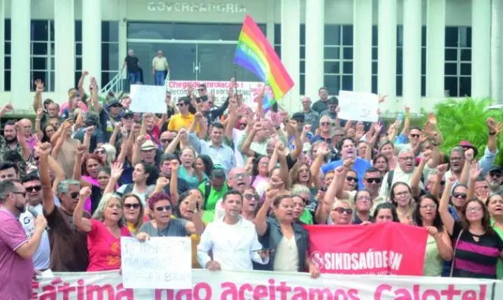 Servidores do RN contestam adiamento de reajuste e cobram pagamento retroativo