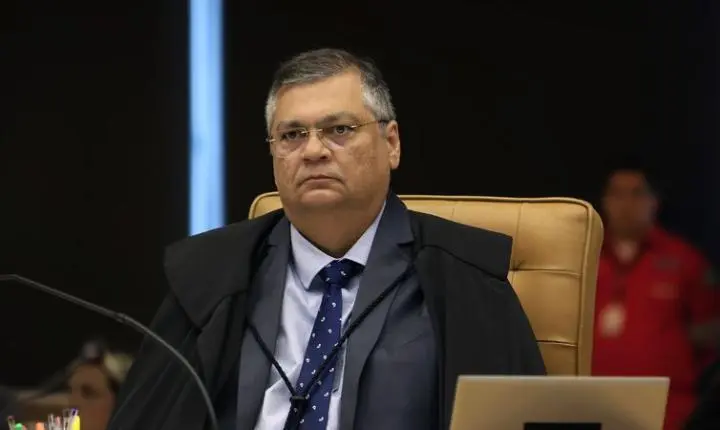 STF tem dois votos para manter execução de penas da trama golpista