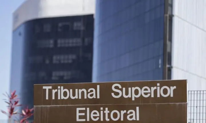 Maioria no TSE vota pela cassação do governador de Roraima