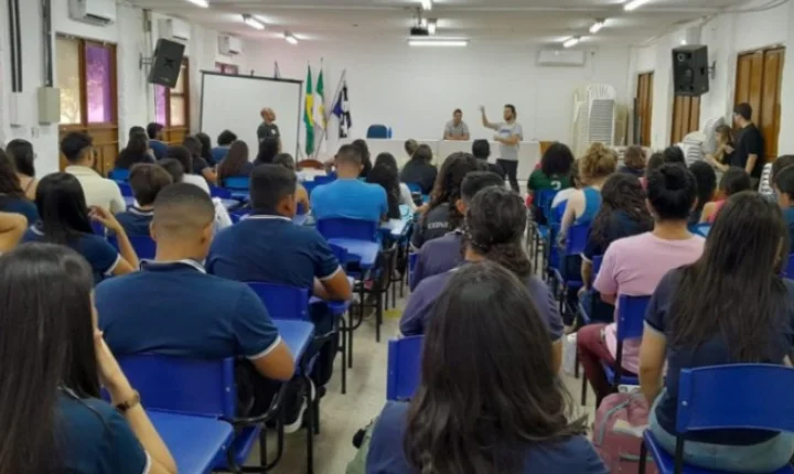 Uern oferta cursinhos gratuitos para o Enem com bolsas em Mossoró e Assú
